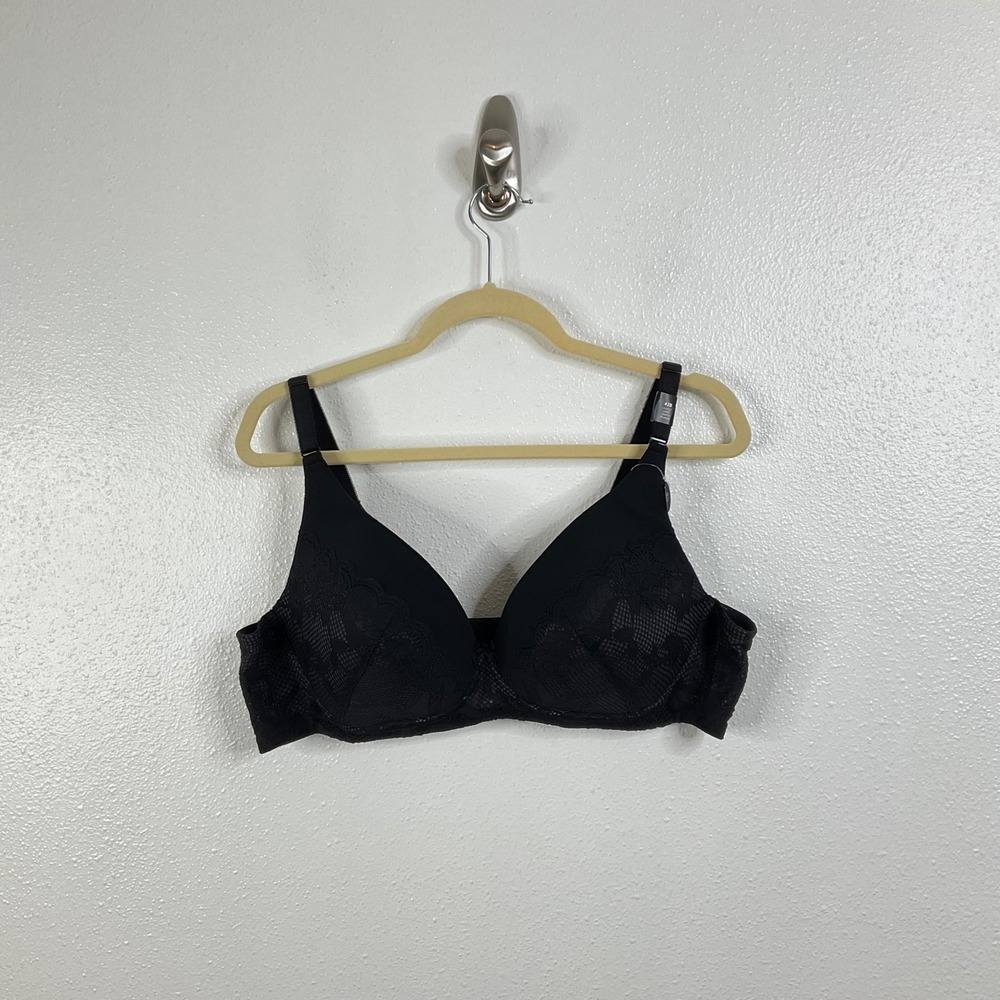 Torrid Curve NWT Black Lace Wireless Bra Size 42B